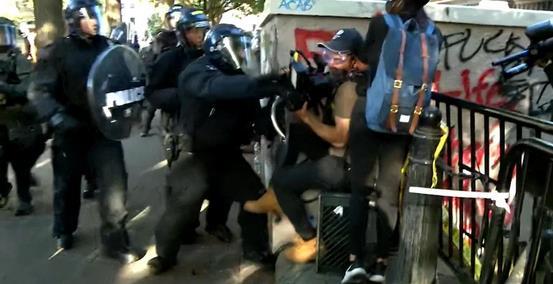 热闹吃瓜哥,揭秘娱乐圈幕后故事