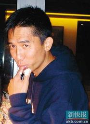 众人吃瓜叶童梁朝伟,叶童与梁朝伟的跨界情缘