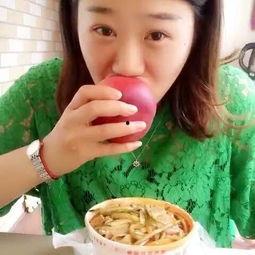 糖糖直播吃瓜,瓜果飘香，甜蜜滋味尽享其中