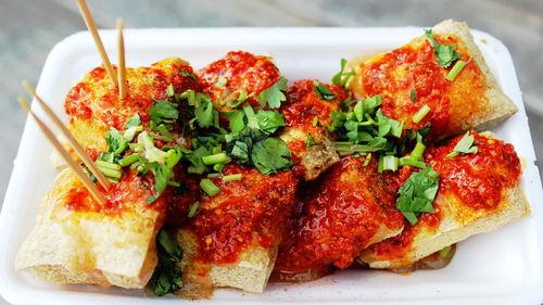 臭豆腐和洋瓜一起吃,独特风味碰撞，开启味蕾新体验