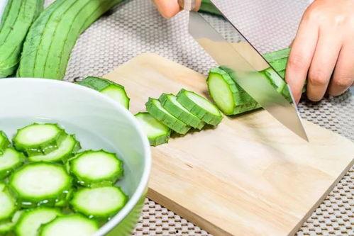 夏季腹泻吃瓜,清凉瓜果助你恢复健康